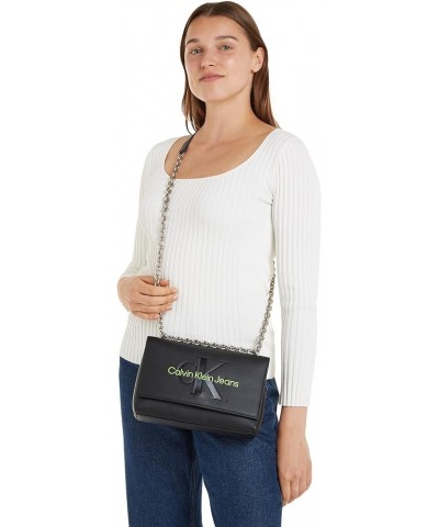 Casual (Black/Sharp Green) $80.47 Crossbody Bags