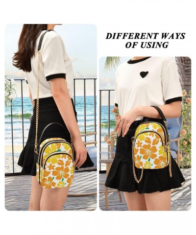 Women Crossbody Handbag Tropical Flower Pattern Quilted Chain Bag $10.66 Crossbody Bags